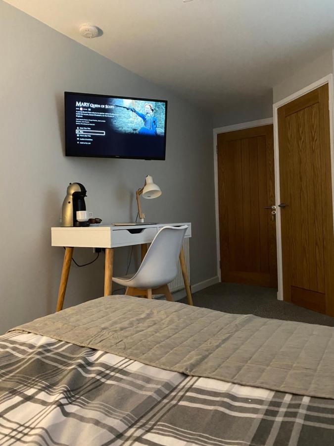 Shore Street Apartments Inverness Eksteriør billede